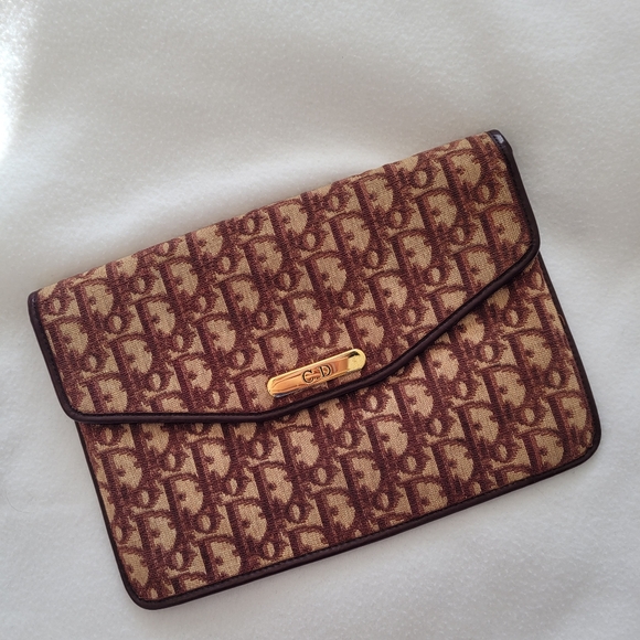 Dior Handbags - Vintage Dior envelope clutch
